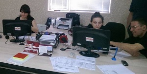 გაყიდვების ოფისი, სადაც შეგიძლიათ შეიძინოთ ლამინირებული დსპ, მდფ, პრიალა მდფ, დვპ, აკრილის ფილები და სხვა. ასევე, ჩვენთან შეგიძლიათ შემოსაკვრელი ლენტის - წიბოების შეძენა და ლამინირებულ დსპ-სა თუ მდფ-ზე მათი დაკვრა. აქვეა, ავეჯის ფურნიტურის გაყიდვების ოფისიც.